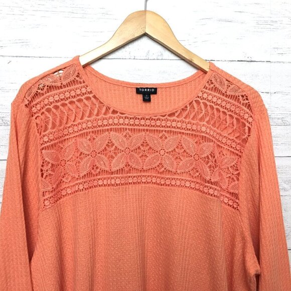 Torrid Women's Orange Tunic Top Crochet Neckline Waffle Knit Long Sleeves 3X - Picture 2 of 8